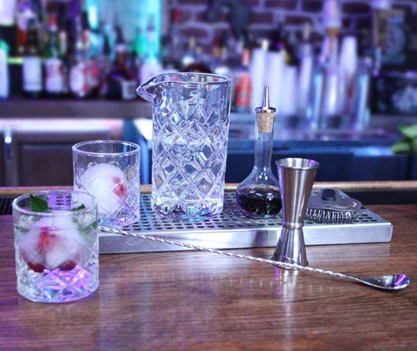 7 Pc Diamond Bar Kit With 22oz Mixing Glass Set - Raise The Bar Lux  