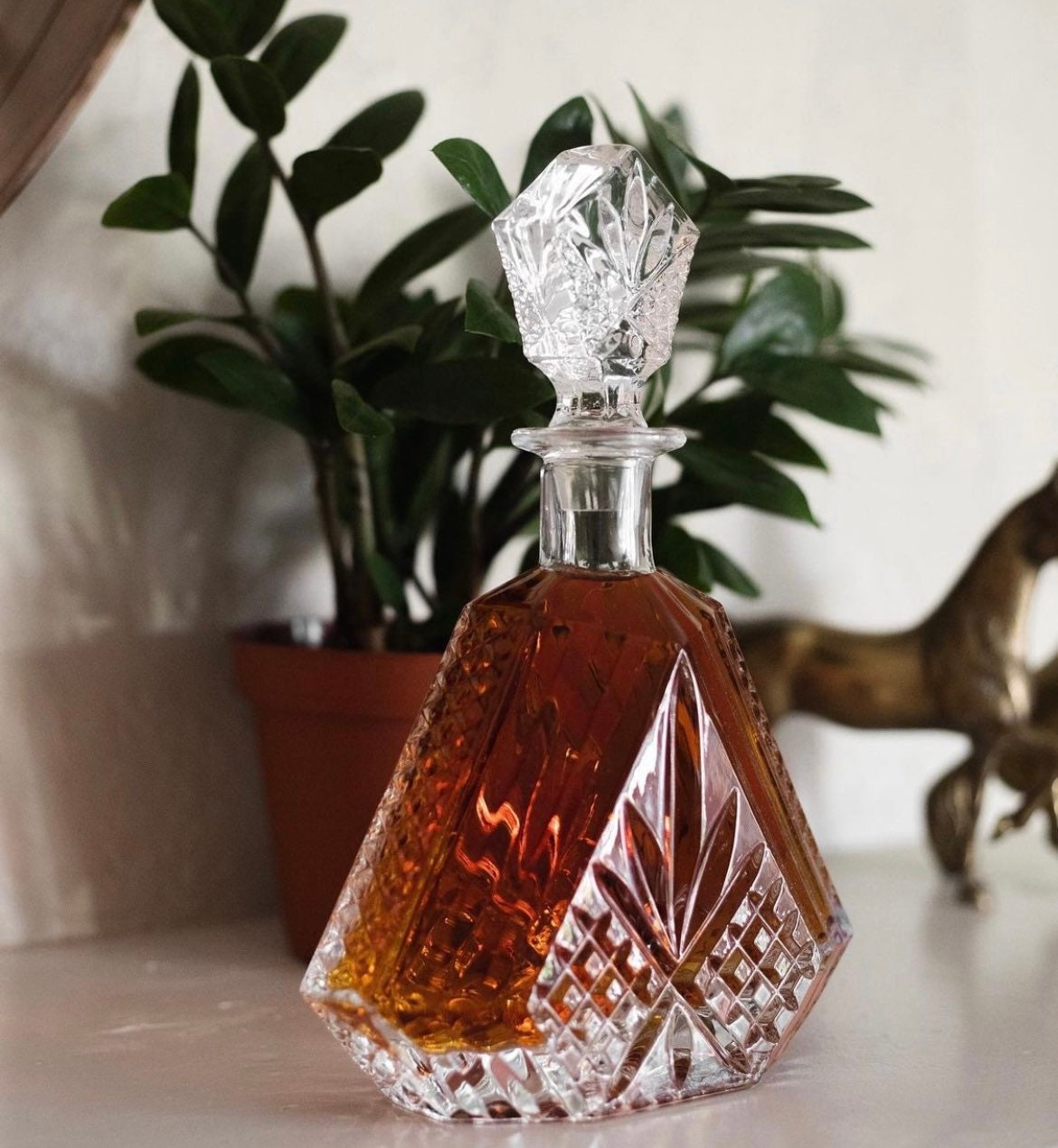 Irish Cut Whiskey Decanter - Raise The Bar Lux  